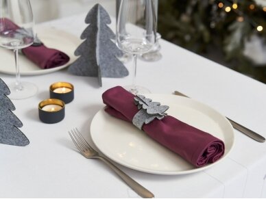 Burgundy colored napkin LAMIA 4