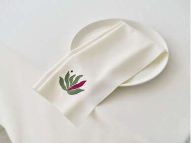 Christmas cloth napkin POINSETTI, champagne colored, seamless