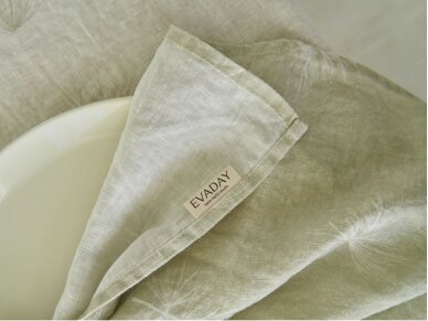 Softened linen napkin SOFT FLUFF, moss colored 1