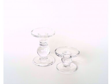 Clear glass candlesticks 1