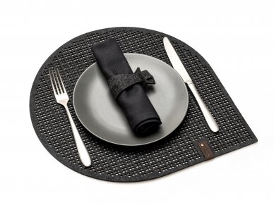 Felt placemat CLOVER black 2