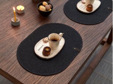 Felt placemat oval STELLE black 3