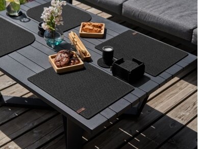 Felt placemat rectangle CAMILLA black 3